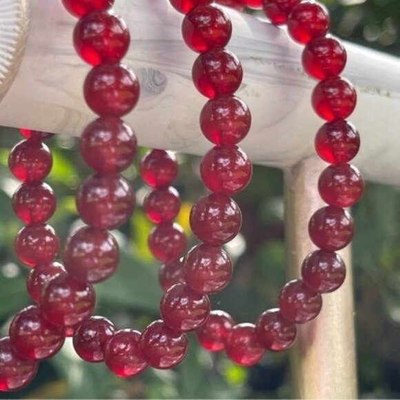8mm Dark Carnelian Stretch Bead Bracelet - Picture 3 of 7